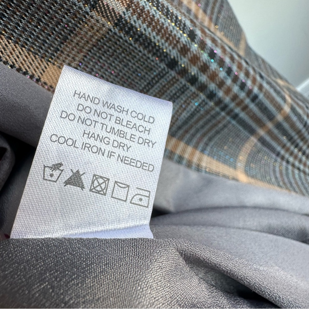 Revolve - Lovers + Friends plaid trench coat - Picture 7 of 9